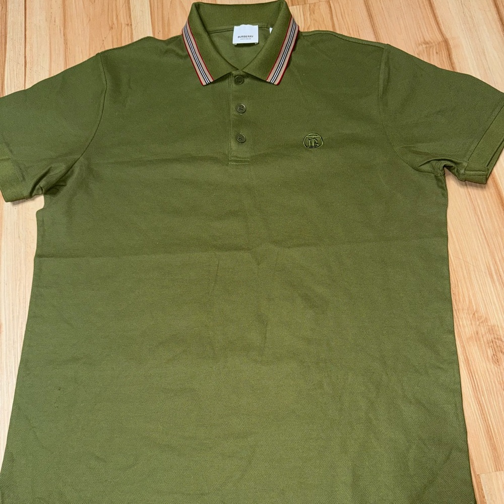 Men’s Burberry polo shirt